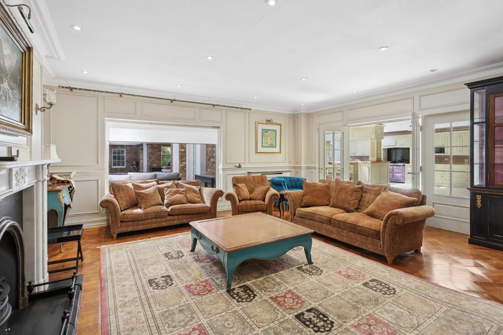 Drawing Room