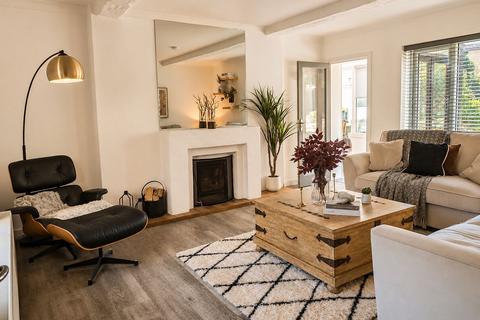 4 bedroom detached house for sale, Green Farm Close, Castor, Peterborough