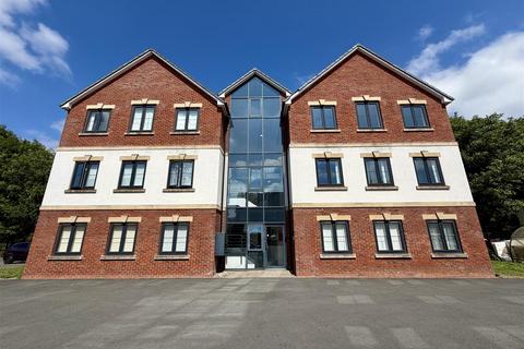 2 bed flat/apartment for rent in Ikon Avenue, Wolverhampton