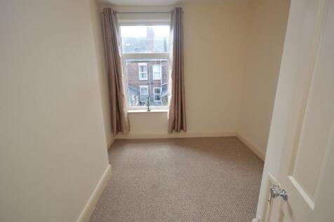 House in Nottingham, The Meadows - View 4