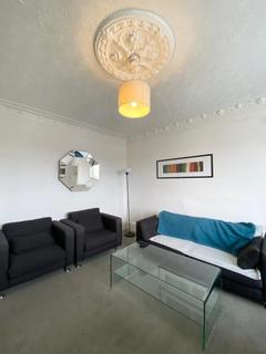 2 bedroom flat to rent, City Centre 11 Ogilvie Street, Dundee DD4