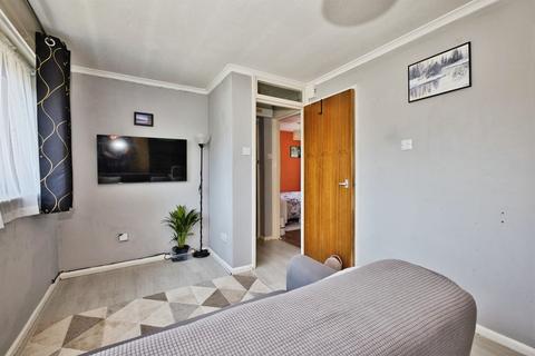 undefined, Ivel Court, YEOVIL