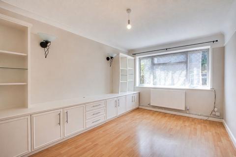 2 bedroom maisonette for sale, Lea Vale, Dartford, DA1