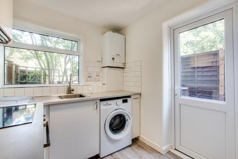 2 bedroom maisonette for sale, Lea Vale, Dartford, DA1