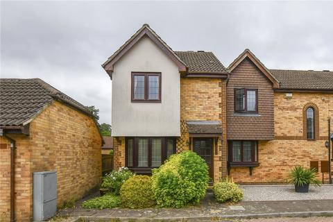 2 bedroom end of terrace house for sale, The Brackens, Berkshire RG45