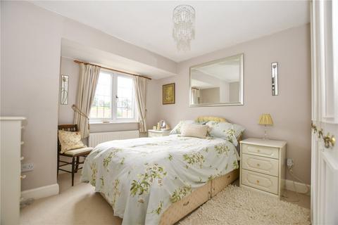 2 bedroom end of terrace house for sale, The Brackens, Berkshire RG45