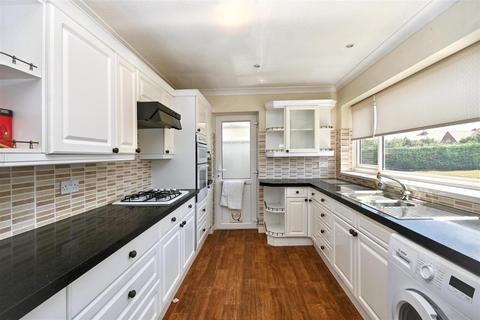 2 bedroom detached bungalow for sale, Seven Sisters Road, Eastbourne