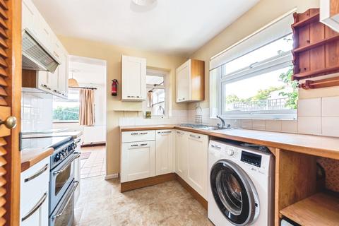 2 bedroom semi-detached bungalow for sale, Seven Acres, Thame