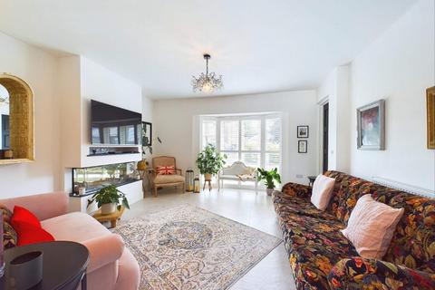 5 bedroom detached house for sale, Beulah Road, Rhiwbina , Cardiff. CF14