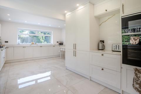 6 bedroom detached house for sale, Ty'r Winch Road, Old St. Mellons, CF3