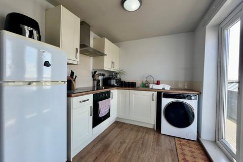 2 bedroom flat for sale, Misterton Court, Peterborough PE2