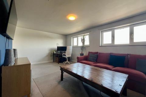2 bedroom flat for sale, Misterton Court, Peterborough PE2