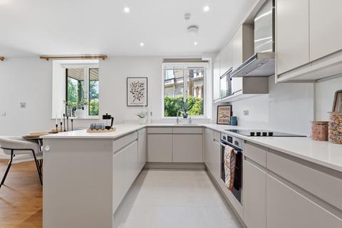 2 bedroom flat for sale, 9 East Court, Carriage Spring Drive, Broomhill, Sheffield S10