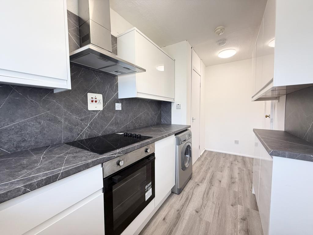 Corbett Court, Glasgow, G32 - View 6