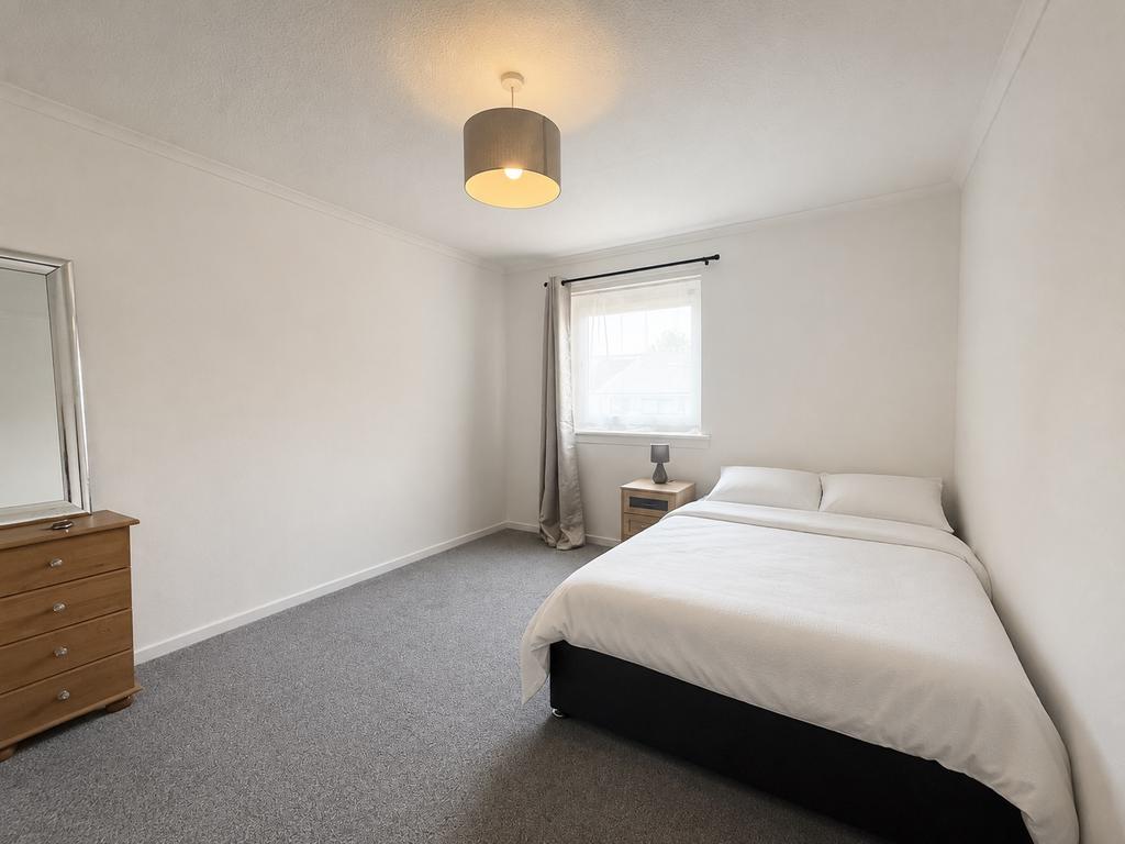 Corbett Court, Glasgow, G32 - More