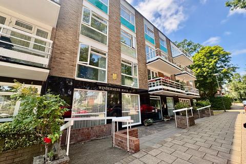 2 bedroom ground floor flat for sale, Stonegrove, Edgware HA8