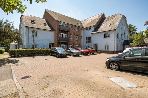 2 bedroom apartment for sale, Brosse Way, Bromley, BR2