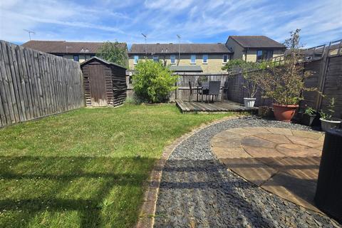 3 bedroom terraced house for sale, Campion Close, Calne