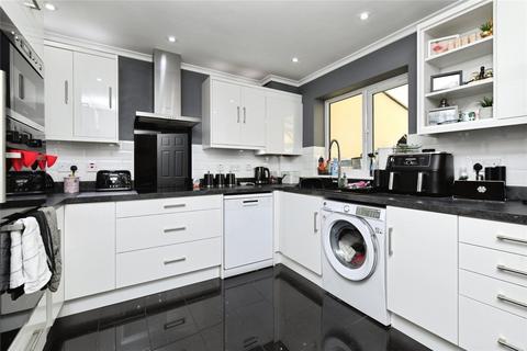 4 bedroom semi-detached house for sale, New England Crescent, Great Wakering, Southend-on-Sea, Essex, SS3