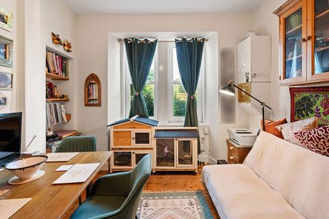 1 bedroom ground floor flat for sale, Pf3 30 Albion Road, Leith, Edinburgh, EH7 5QW