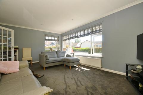 3 bedroom detached bungalow for sale, BINSTEAD VILLAGE OUTSKIRTS