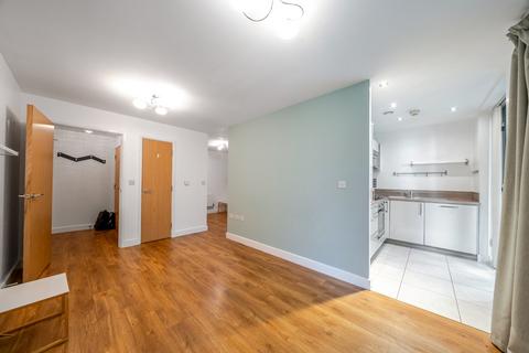 1 bedroom flat for sale, Albatross Way, London, SE16