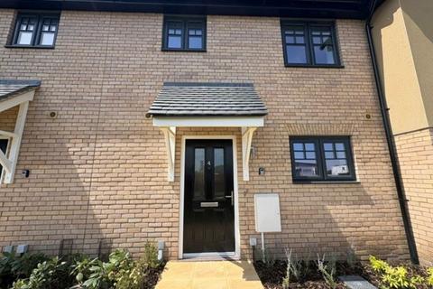 2 bedroom terraced house for sale, Wellington Avenue, Harleston