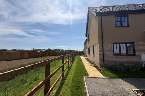 2 bedroom terraced house for sale, Wellington Avenue, Harleston