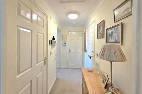 1 bedroom retirement property for sale, Pool Close, Spalding