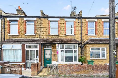 Sorrento Road, Sutton