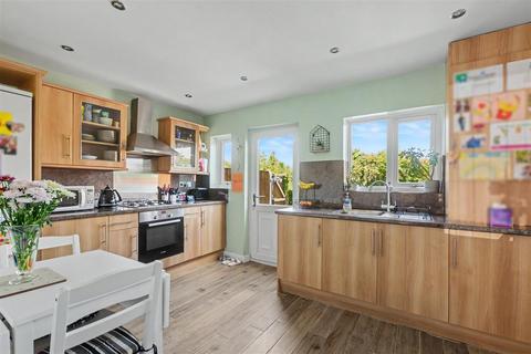 3 bedroom terraced house for sale, Anderson Crescent, Beeston, Nottingham
