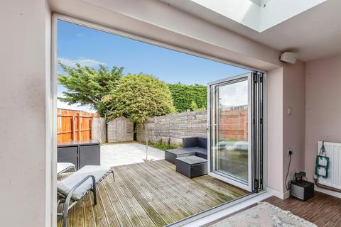 4 bedroom semi-detached house for sale, Court Farm Road, Bristol