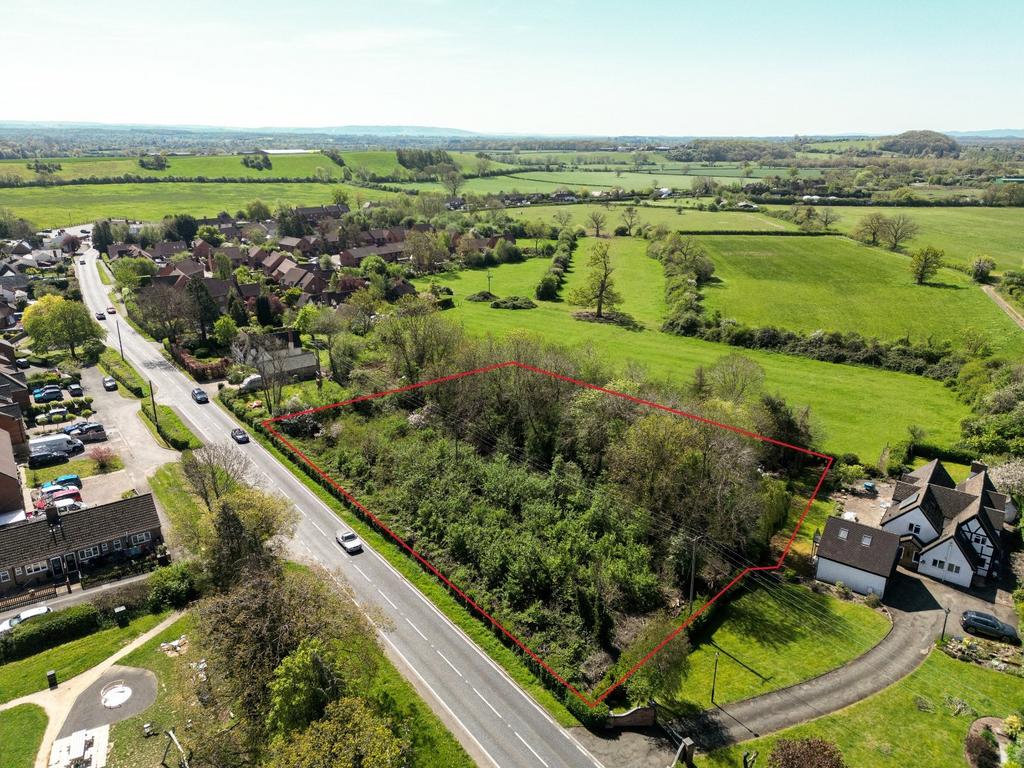 Hanbury, Bromsgrove, Worcestershire - More