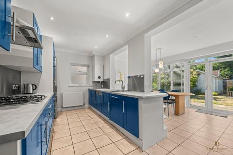 5 bedroom semi-detached house for sale, Dawson Road, NW2