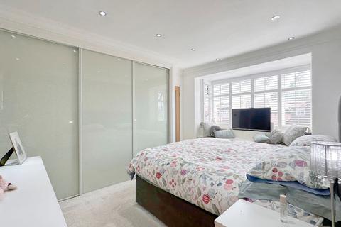 4 bedroom detached house for sale, Brookfield Avenue, Poynton, SK12