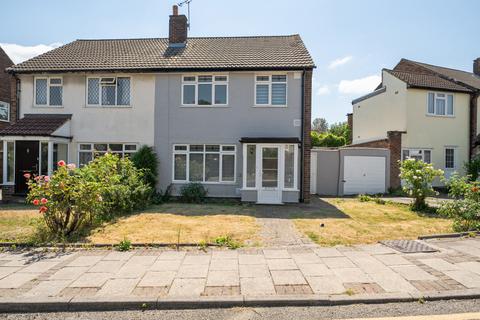 3 bedroom semi-detached house for sale, Waverley Close, Bromley, BR2