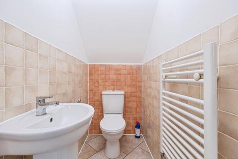 5 bedroom detached house for sale, Hunsbury Chase, Broughton, Milton Keynes, Buckinghamshire, MK10