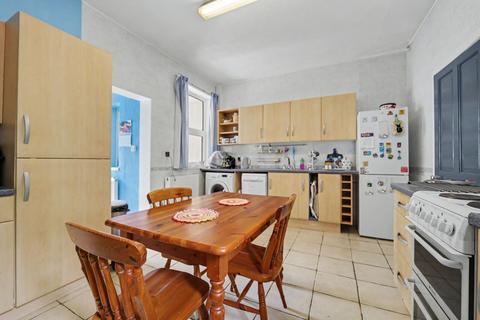 4 bedroom semi-detached house for sale, Binley Road, Coventry CV3
