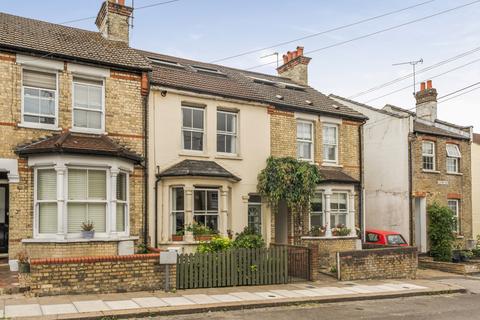 Falkland Road, Barnet, EN5