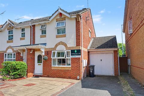 3 bedroom semi-detached house for sale, Mylne Close, Cheshunt