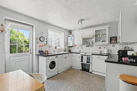 3 bedroom semi-detached house for sale, Mylne Close, Cheshunt