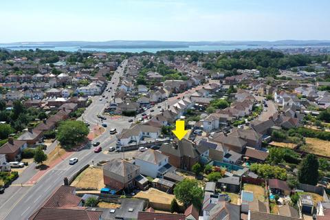 3 bedroom semi-detached house for sale, Lacey Crescent, Poole, BH15