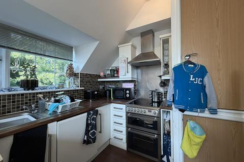 2 bedroom flat for sale, Frederick Court Clarence Street, Stalybridge, SK15 1QH, Stalybridge, SK15