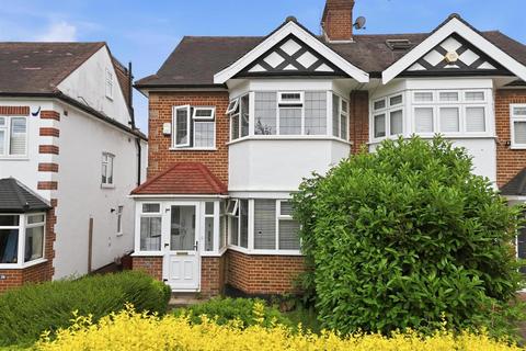 Lorne Gardens, Wanstead
