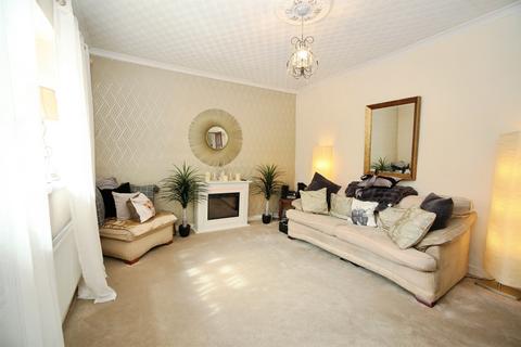 3 bedroom end of terrace house for sale, North Road, Porth