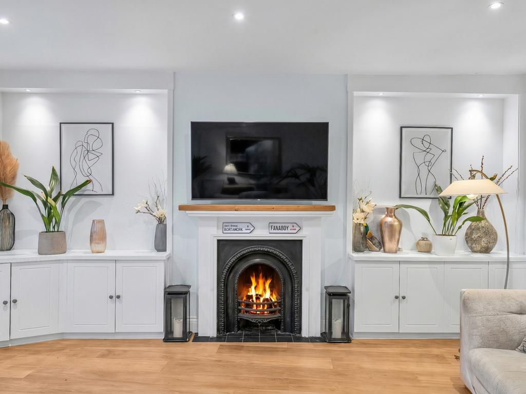 Living room, fireplace
