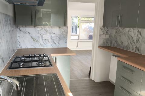 3 bedroom semi-detached house for sale, Butely Road, Luton, Bedfordshire, LU4 9HE