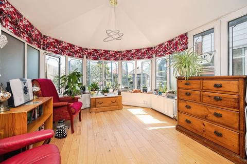 3 bedroom semi-detached house for sale, Walters Road, West Midlands, B68