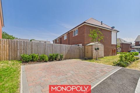 2 bedroom semi-detached house for sale, Rhodfa Cae Isa, St. Asaph LL17