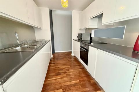 1 bedroom apartment to rent, Woodfield Road, Altrincham, WA14